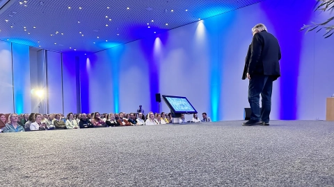 Audiovisuele ondersteuning tweedaagse medische symposium van RICS2024 in Ahoy congrescentrum CT-AV audiovisuele inrichters Audiovisuele ondersteuning tweedaagse medische symposium van RICS2024 in Ahoy congrescentrum CT-AV audiovisuele inrichters