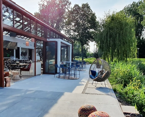 Geluidsinstallatie Brasserie la COCOTTE terras